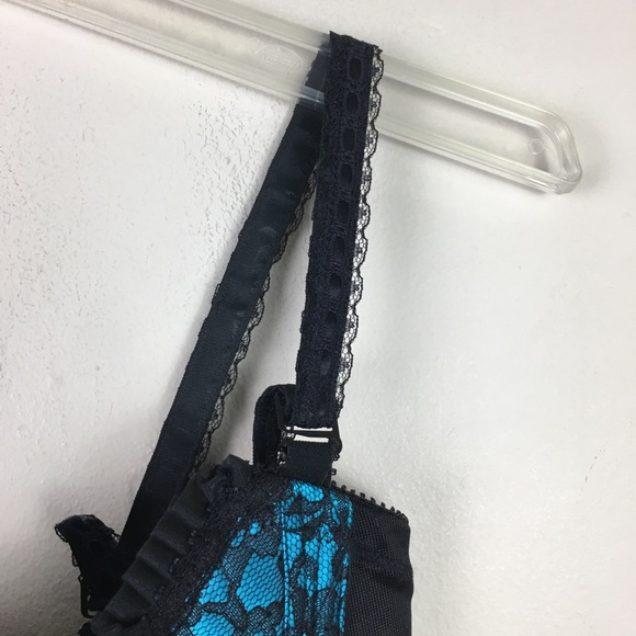 Vintage blue lace corset lingerie w/garter straps - Picture 10 of 12